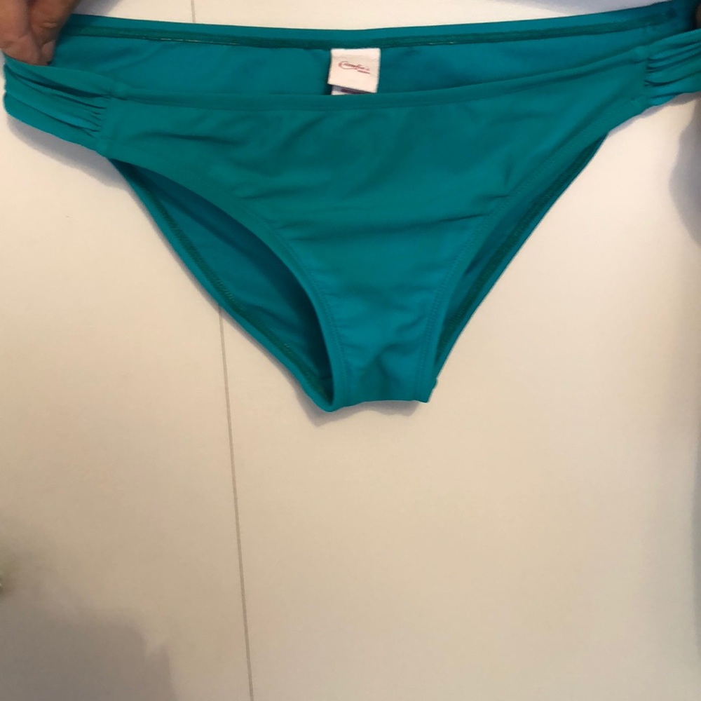 Bathing suit - Picture 3 of 3